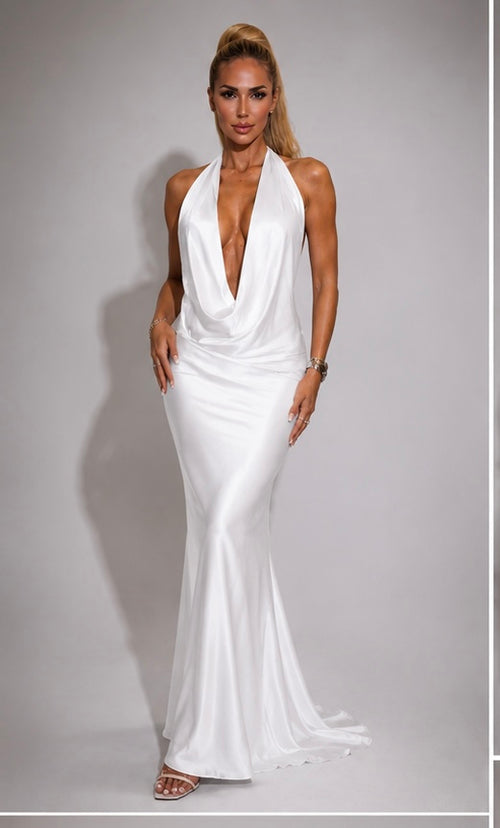 kitty Elegance Halter Maxi Dress     Elegant halter neckline